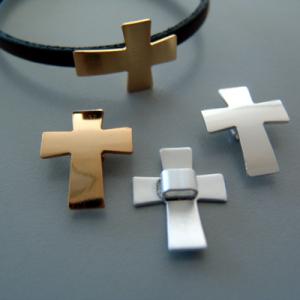 Cross 24x19mm, 5x2mm hole